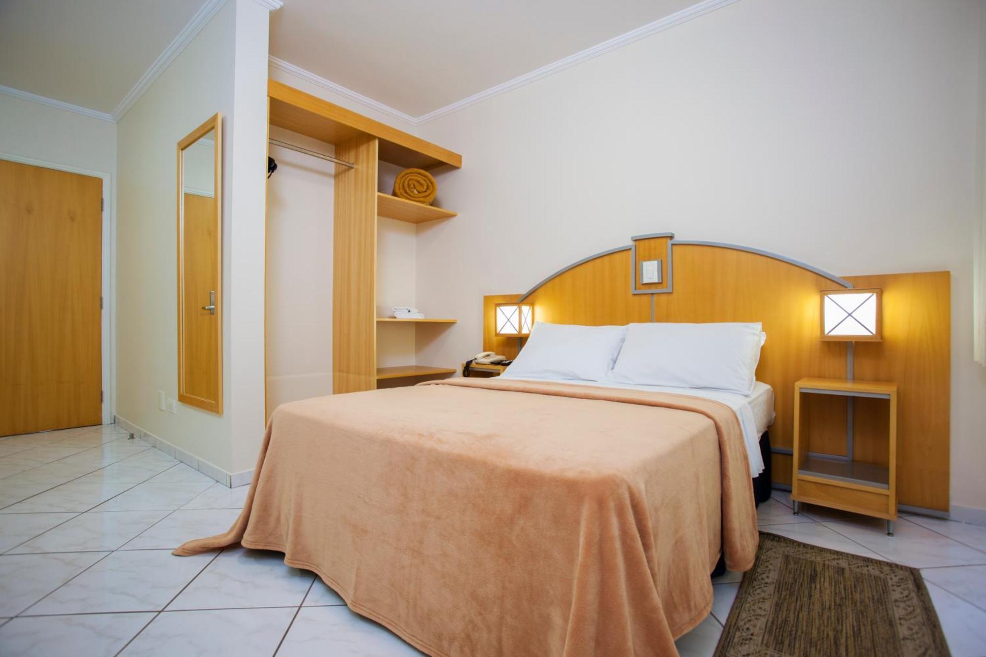 Estoril Hotel มารีเลีย ภายนอก รูปภาพ