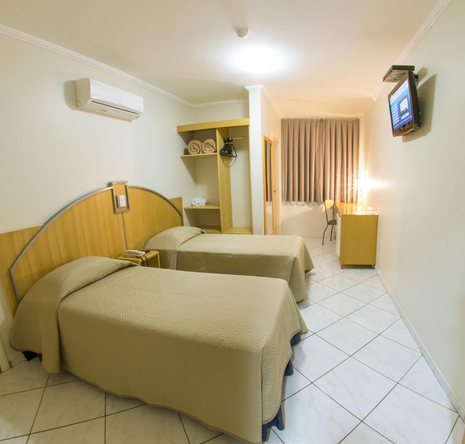 Estoril Hotel มารีเลีย ภายนอก รูปภาพ